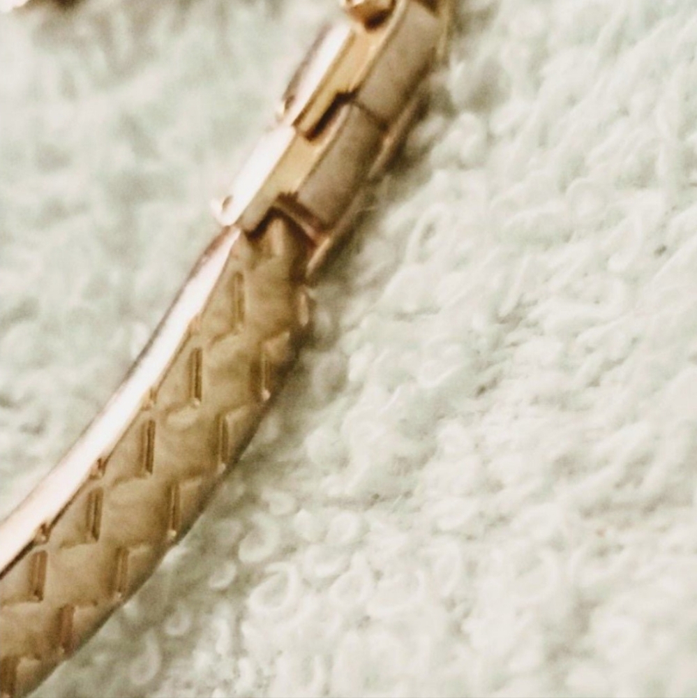 Gold Bar Link Bracelet - Picture 6 of 7